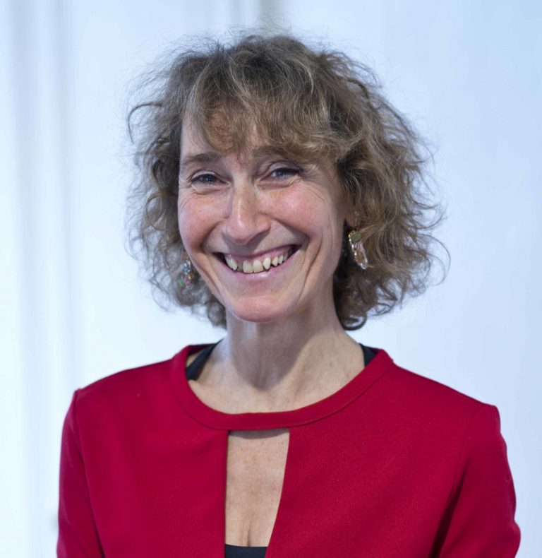 Véronique KOHN, psychologue et psychothérapeute spécialiste des relations amoureuses à Montpellier